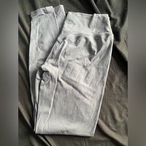 Alphalete Wonder Leggings - Size L